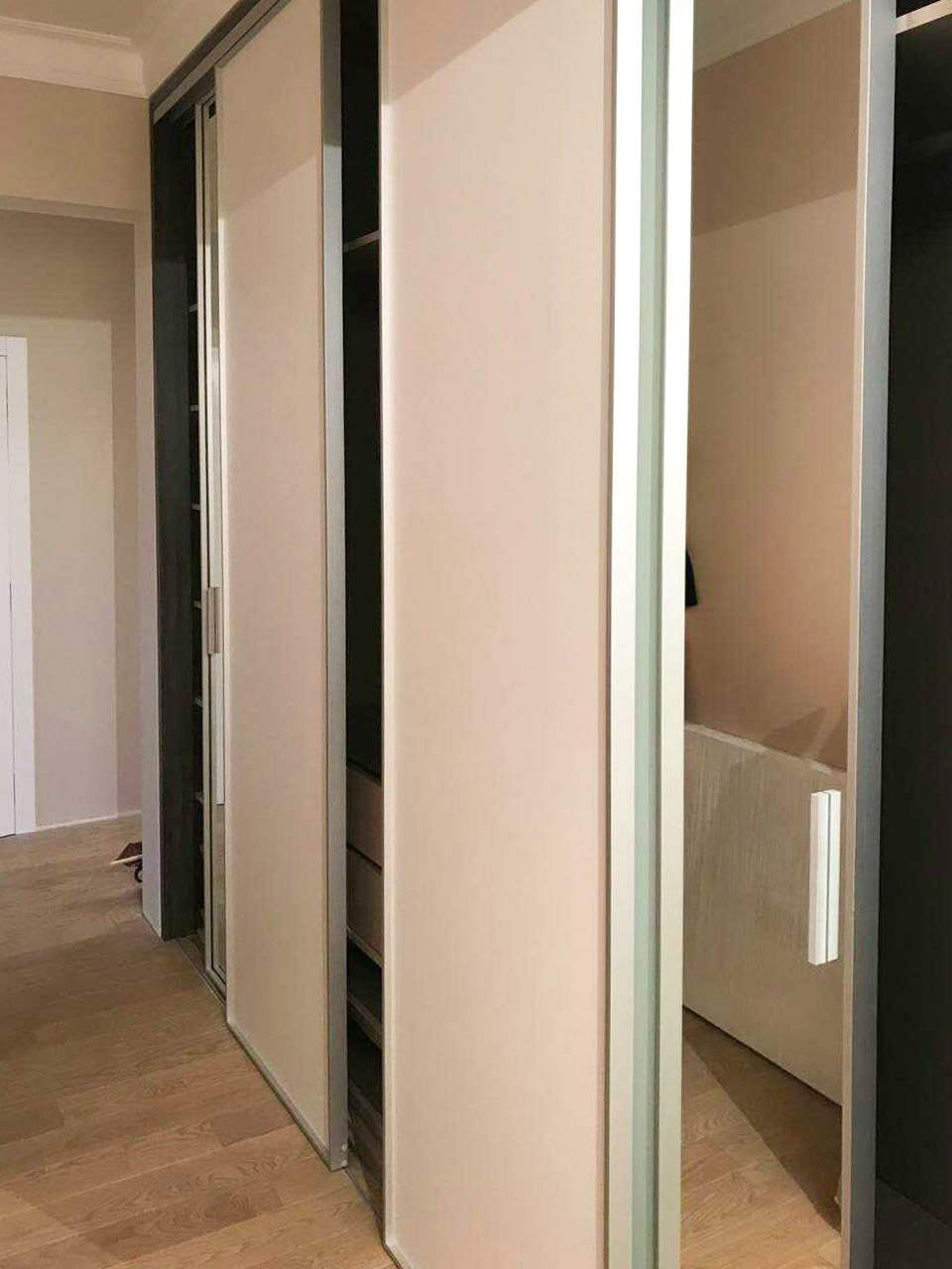 Корпусный шкаф raumplus