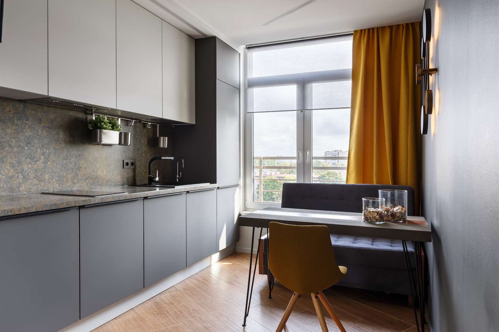 Обложка проекта: Липовая