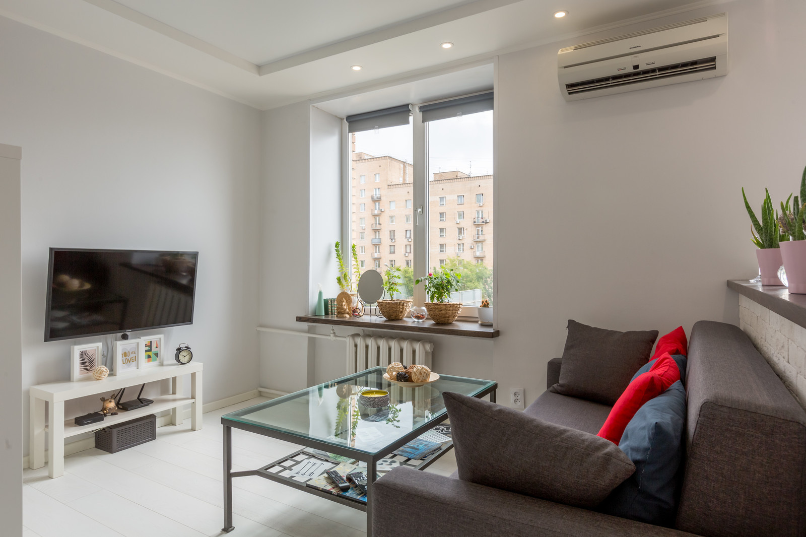 Леонид Семов