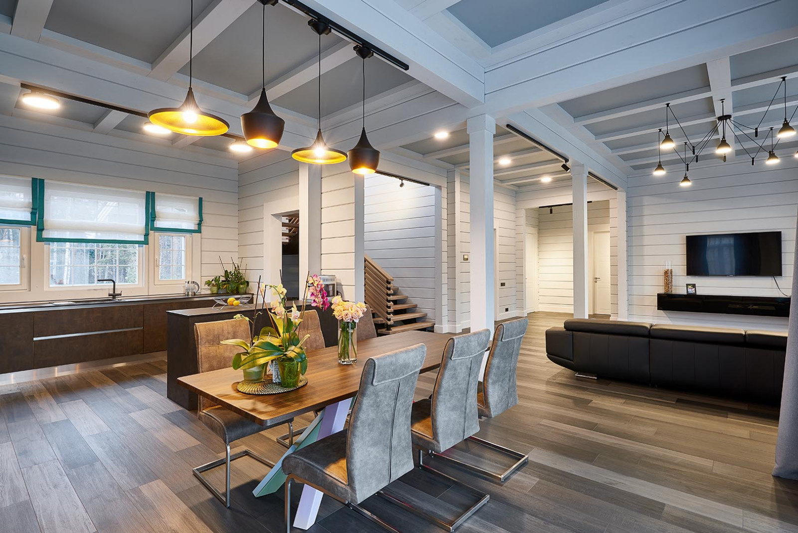 Современный деревянный дом