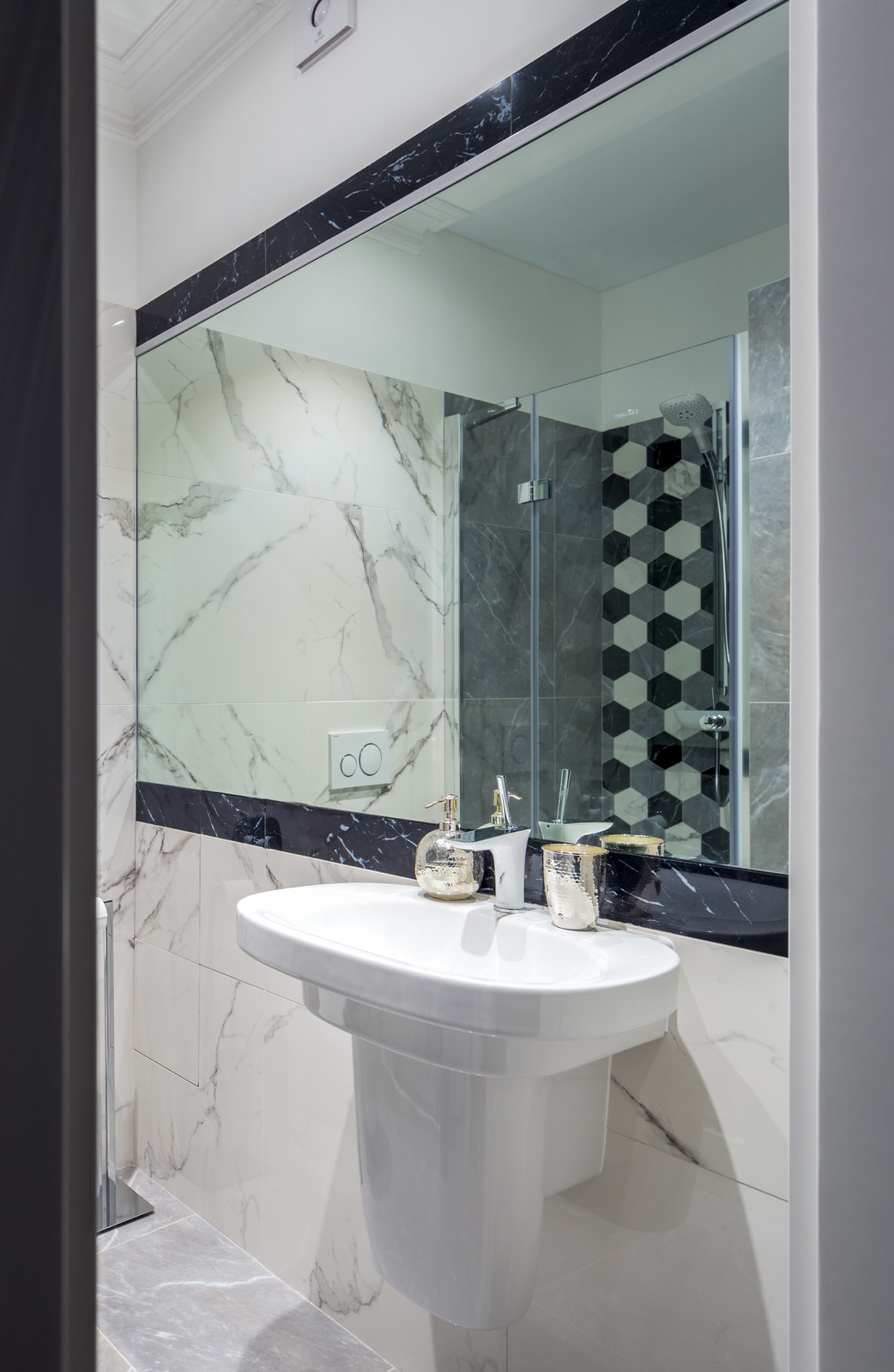 Дизайн квартиры для Irina Saltykova - рукописи не горят