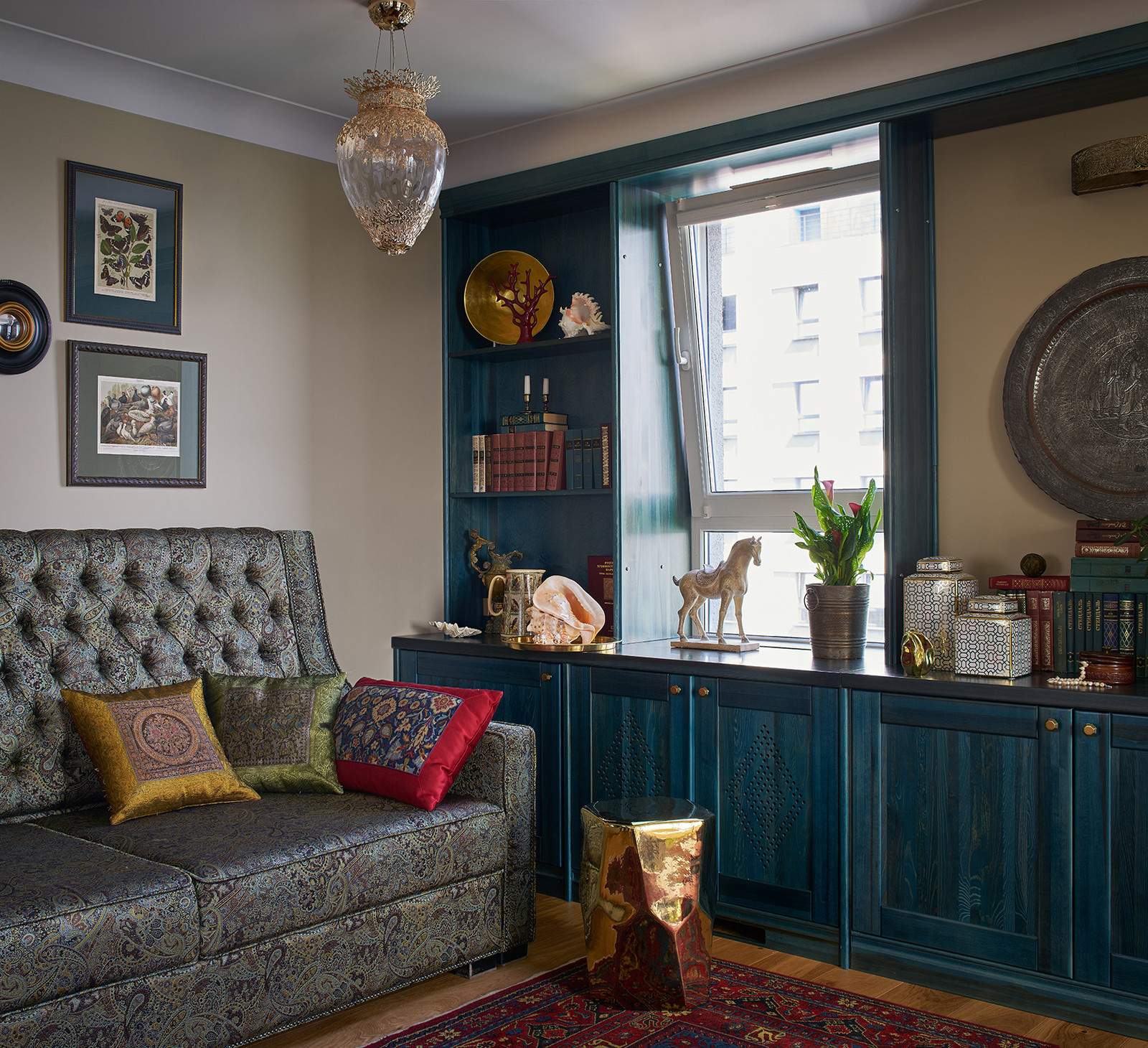 Маленькая квартира с видом на озеро | Traveler's Apartment