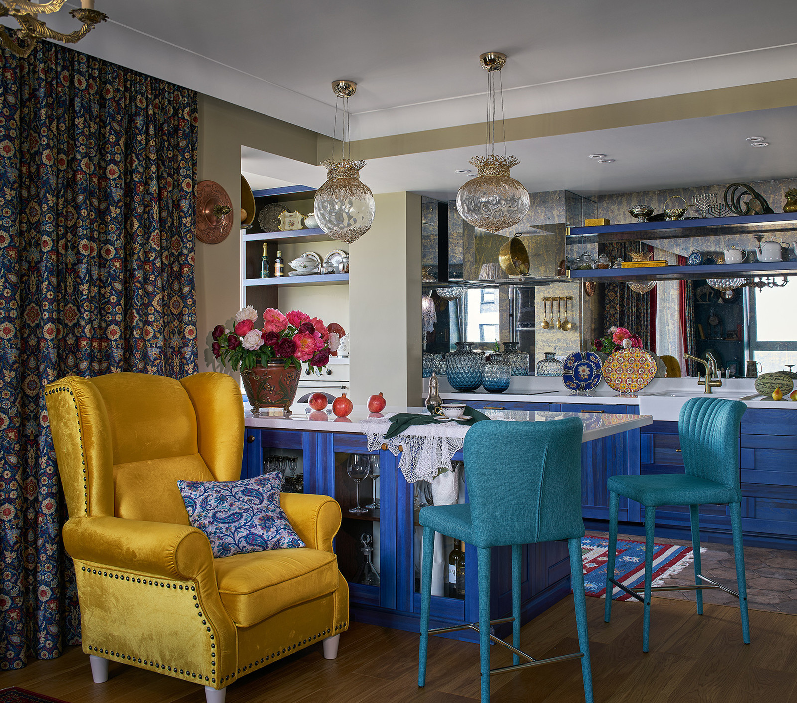 Маленькая квартира с видом на озеро | Traveler's Apartment