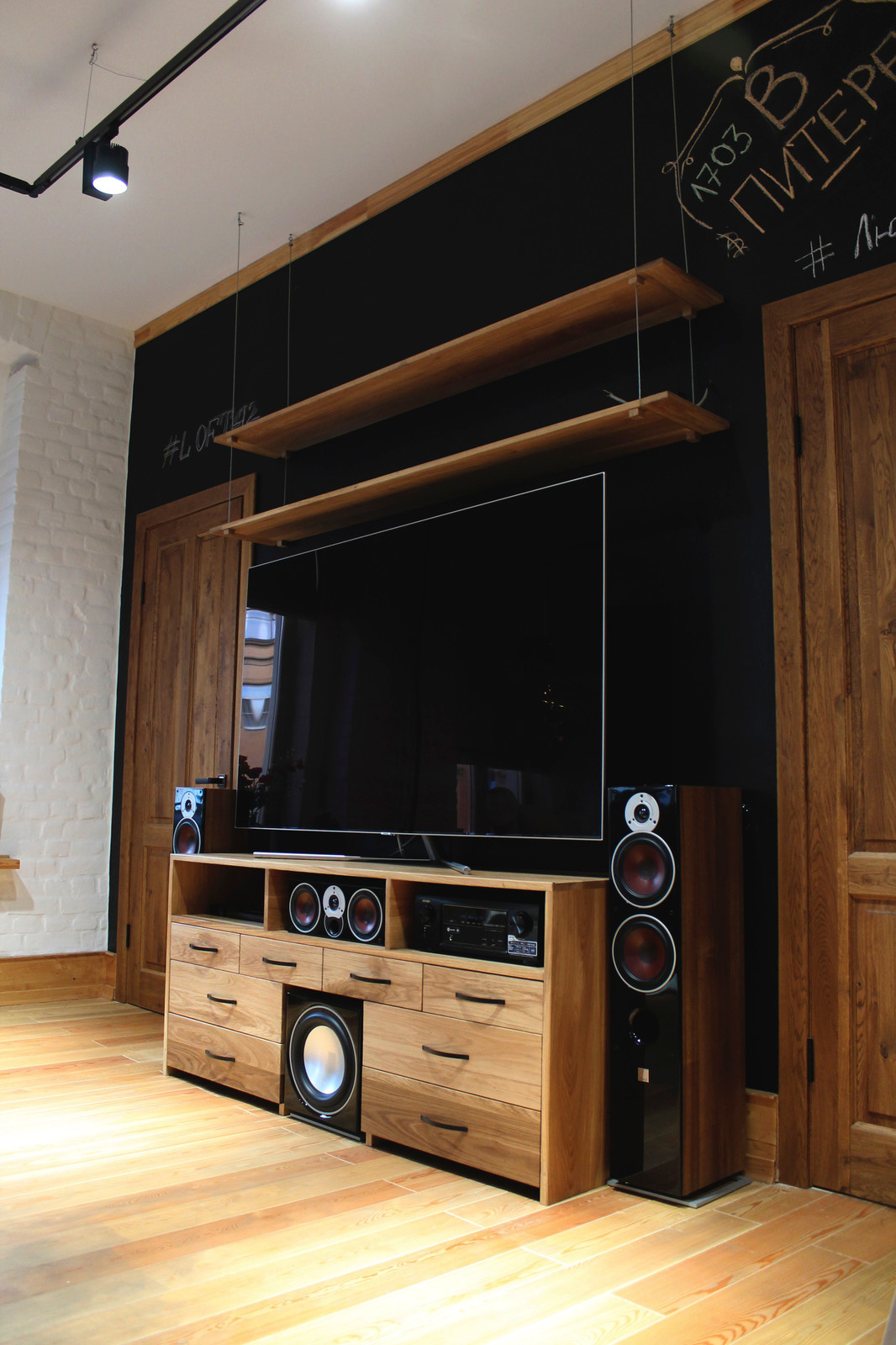 Тумба для HiFi (комод)