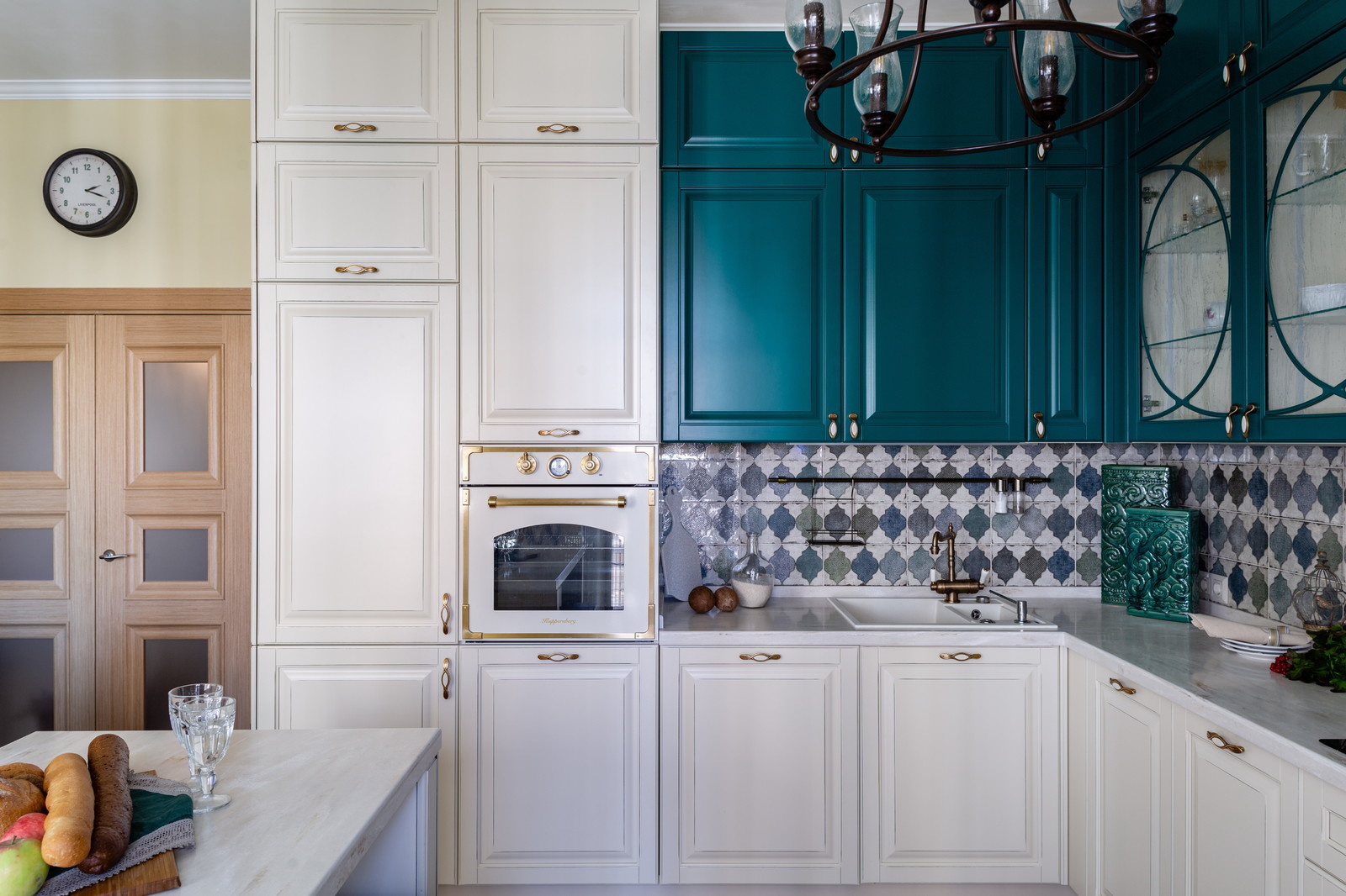 Кухня-гостиная в проекте "Лесная Зелень"