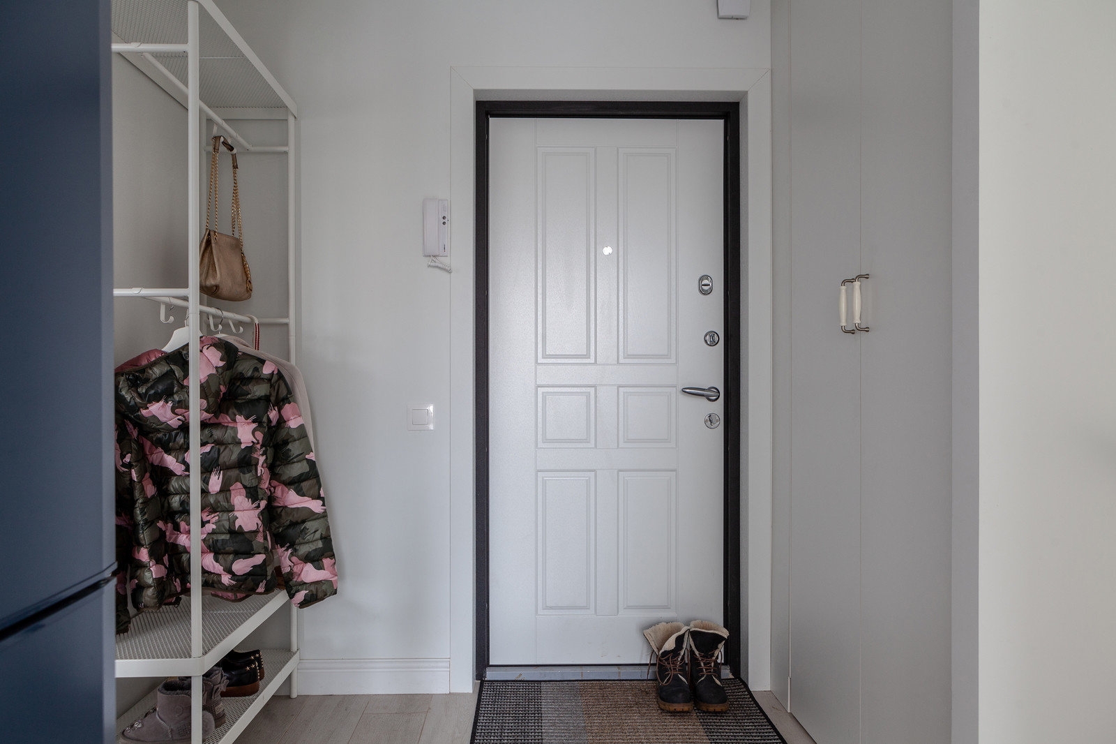 Light Scandi