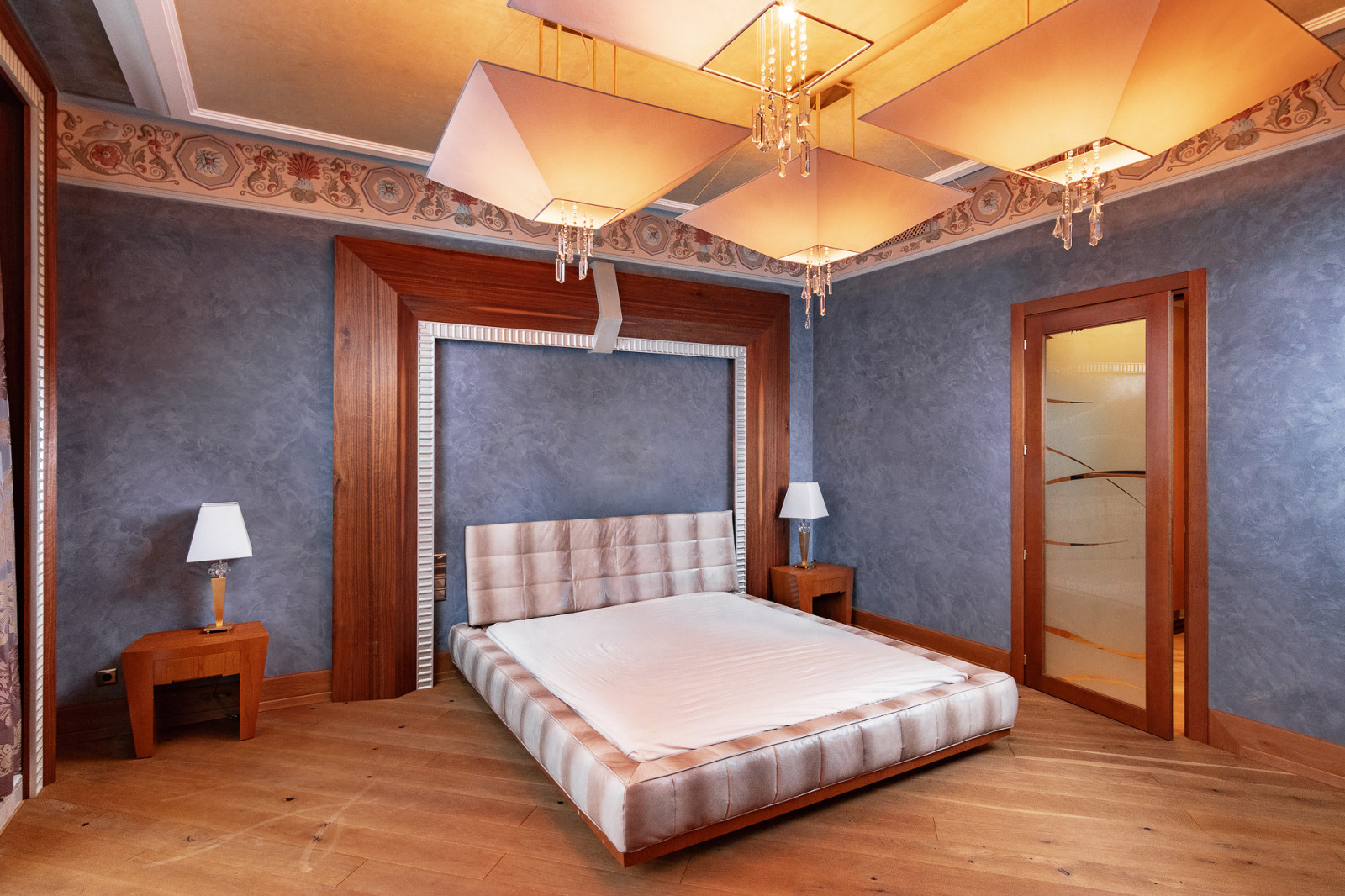 Квартира на Крестовском острове