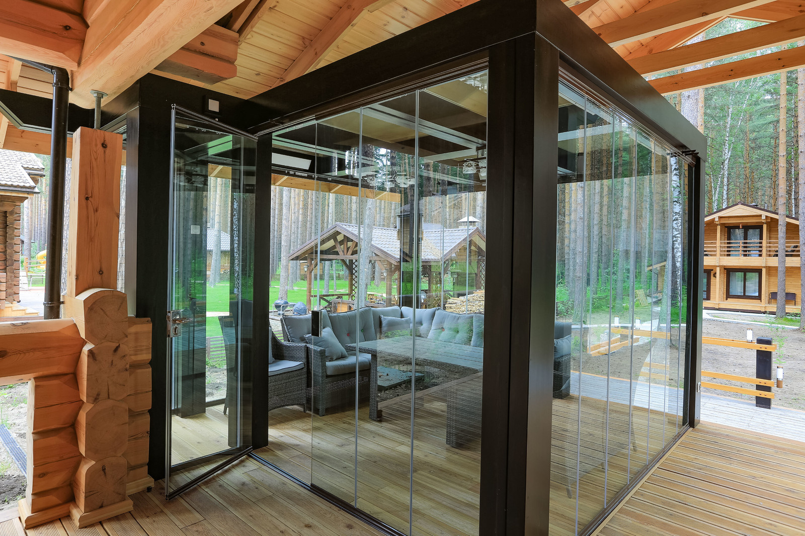 Остекленная терраса "Финский залив"