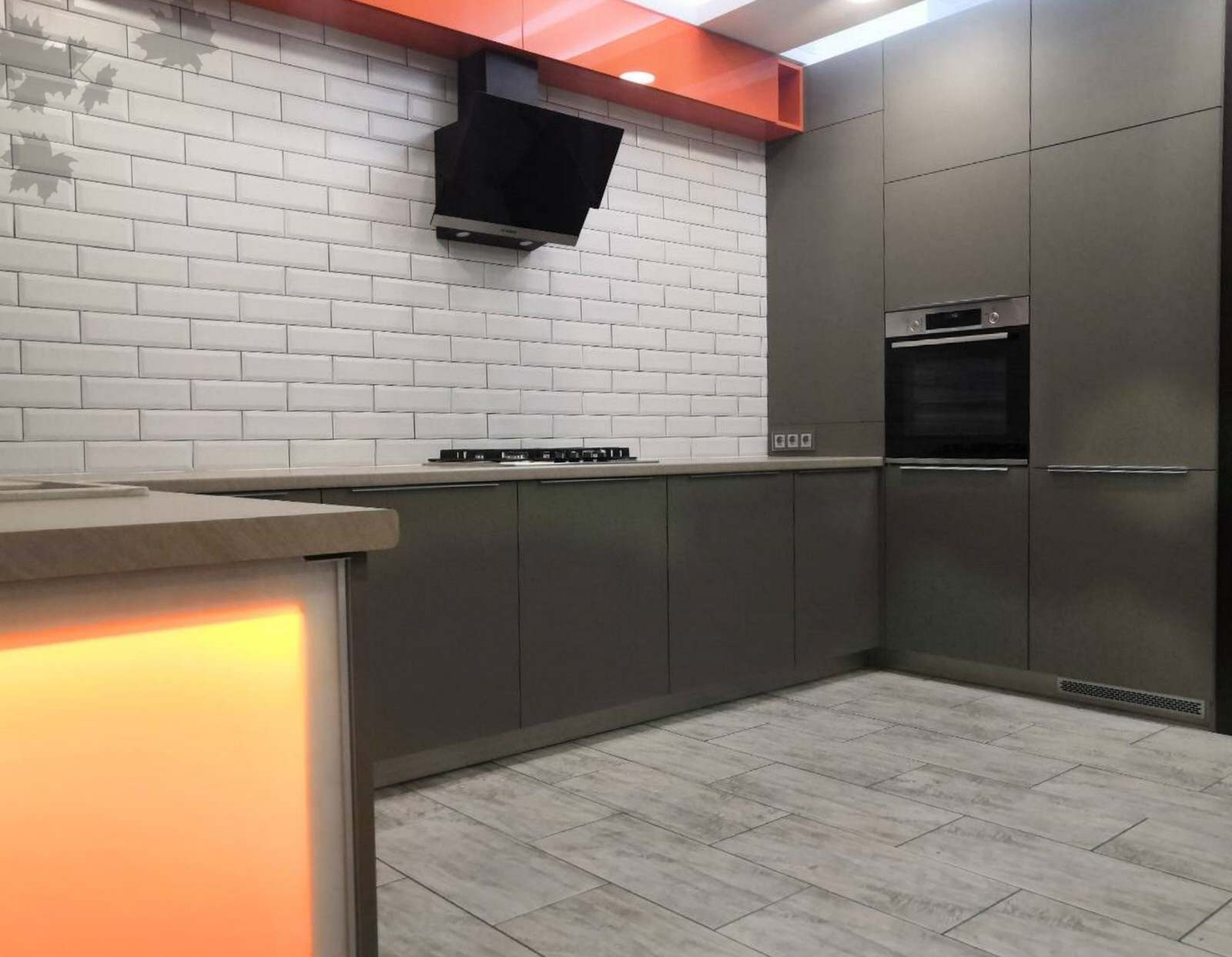 Кухонный гарнитур в мжк Счастье