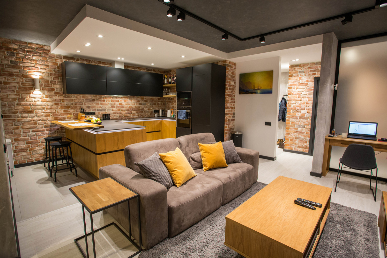 Реализованный проект евродвушки с элементами стиля Лофт