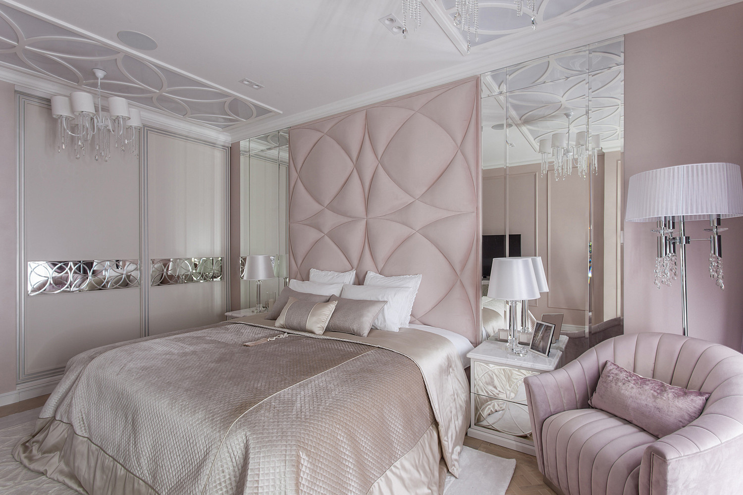 Квартира на улице Радищева в СПб