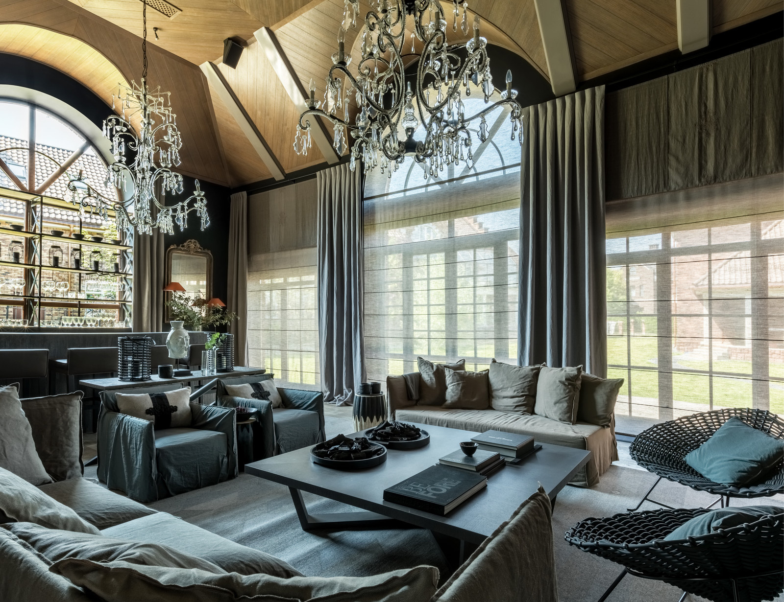 Houzz тур: 250 кв.м — дом для вечеринок в Подмосковье