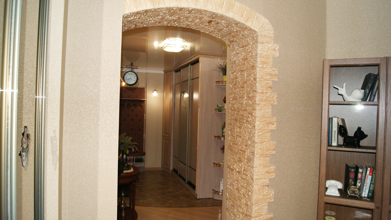 Двухкомнатная в Нарымском квартале