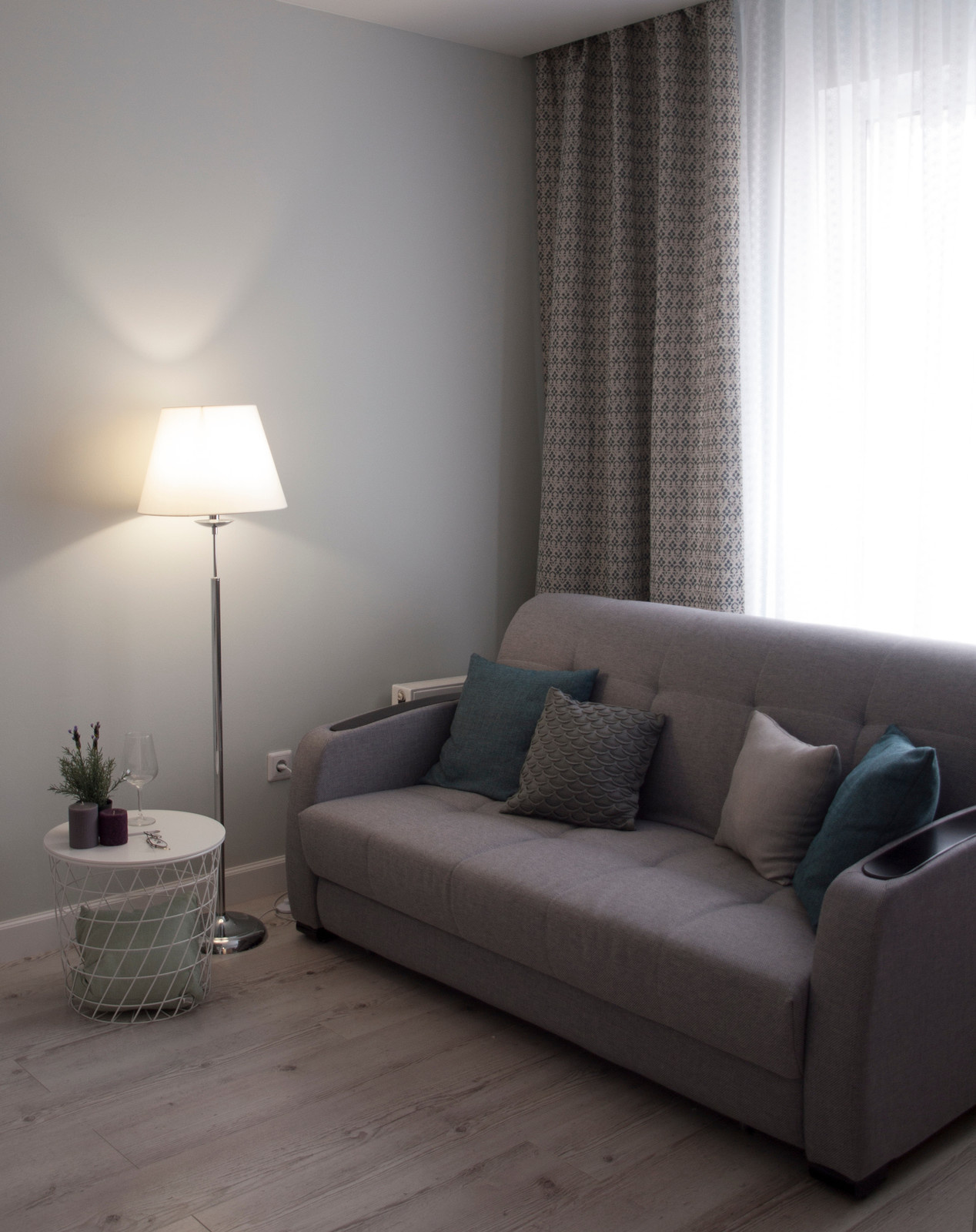 Обложка проекта: Студия 30кв.м.