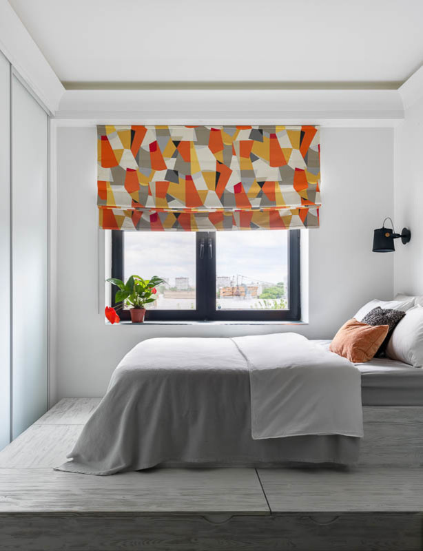 Свет с ярким акцентом