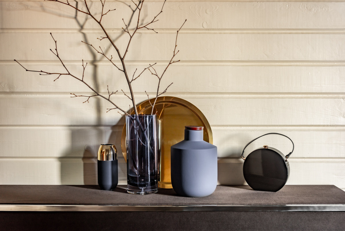 Дом среди берёз