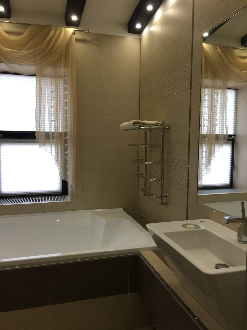 Ванная комната в интерьере СЕРЕБРО и ЗОЛОТО