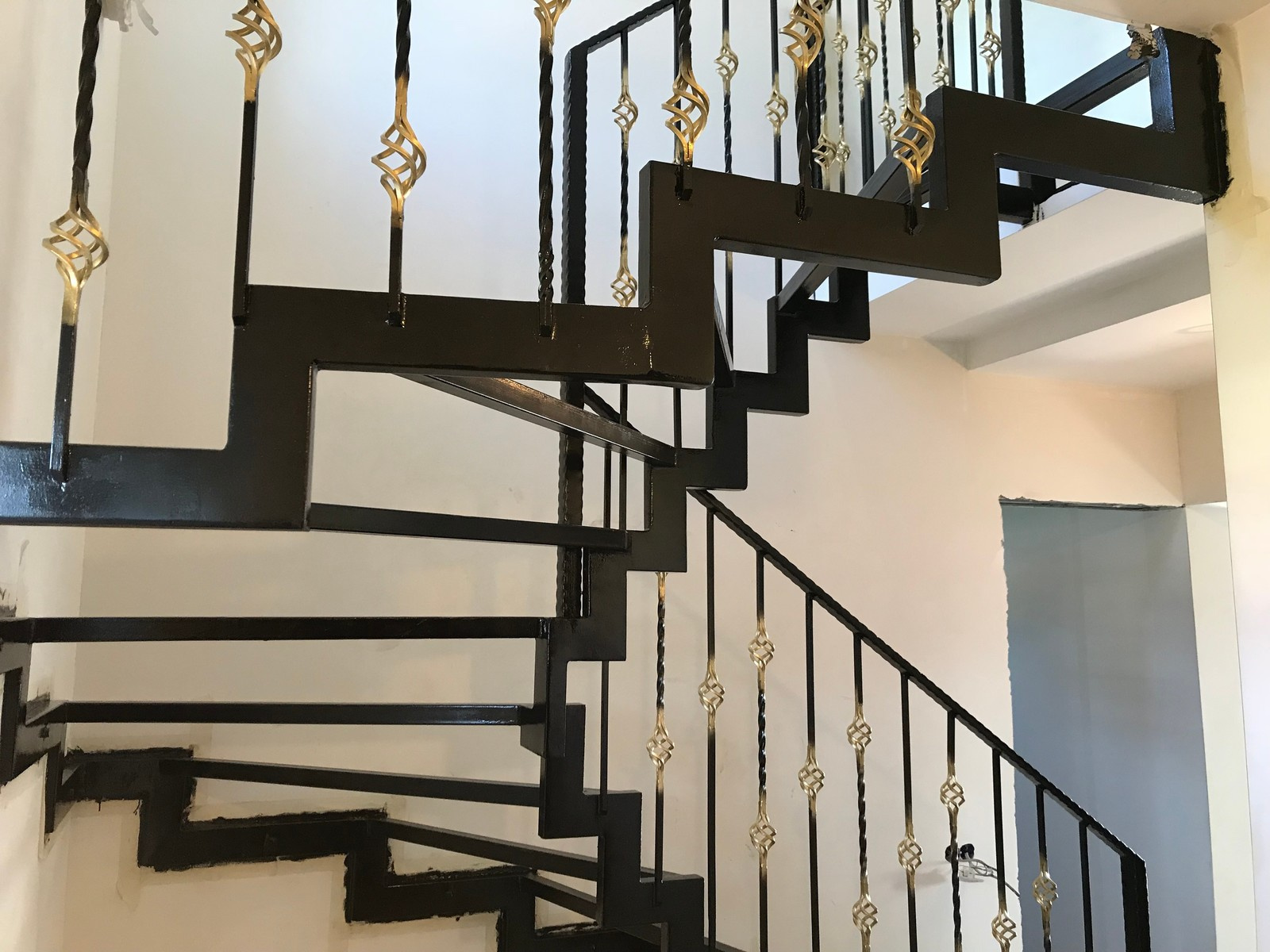 Металлическая лестница п. Бобровский