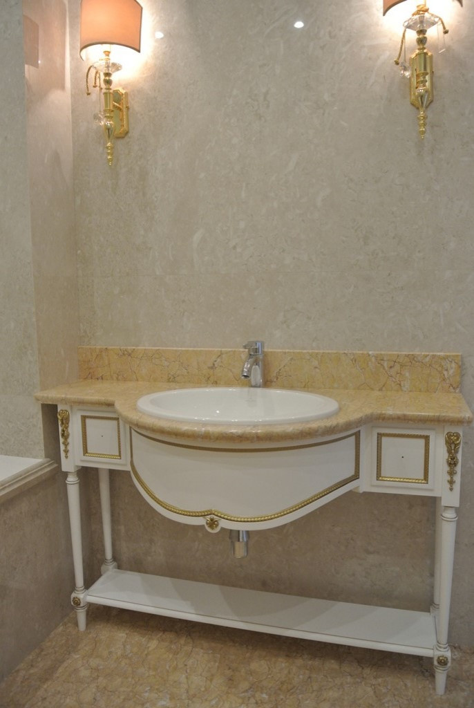 Шелк и мрамор