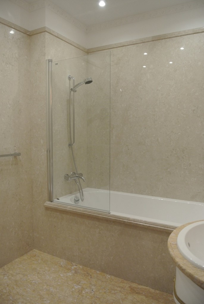 Шелк и мрамор