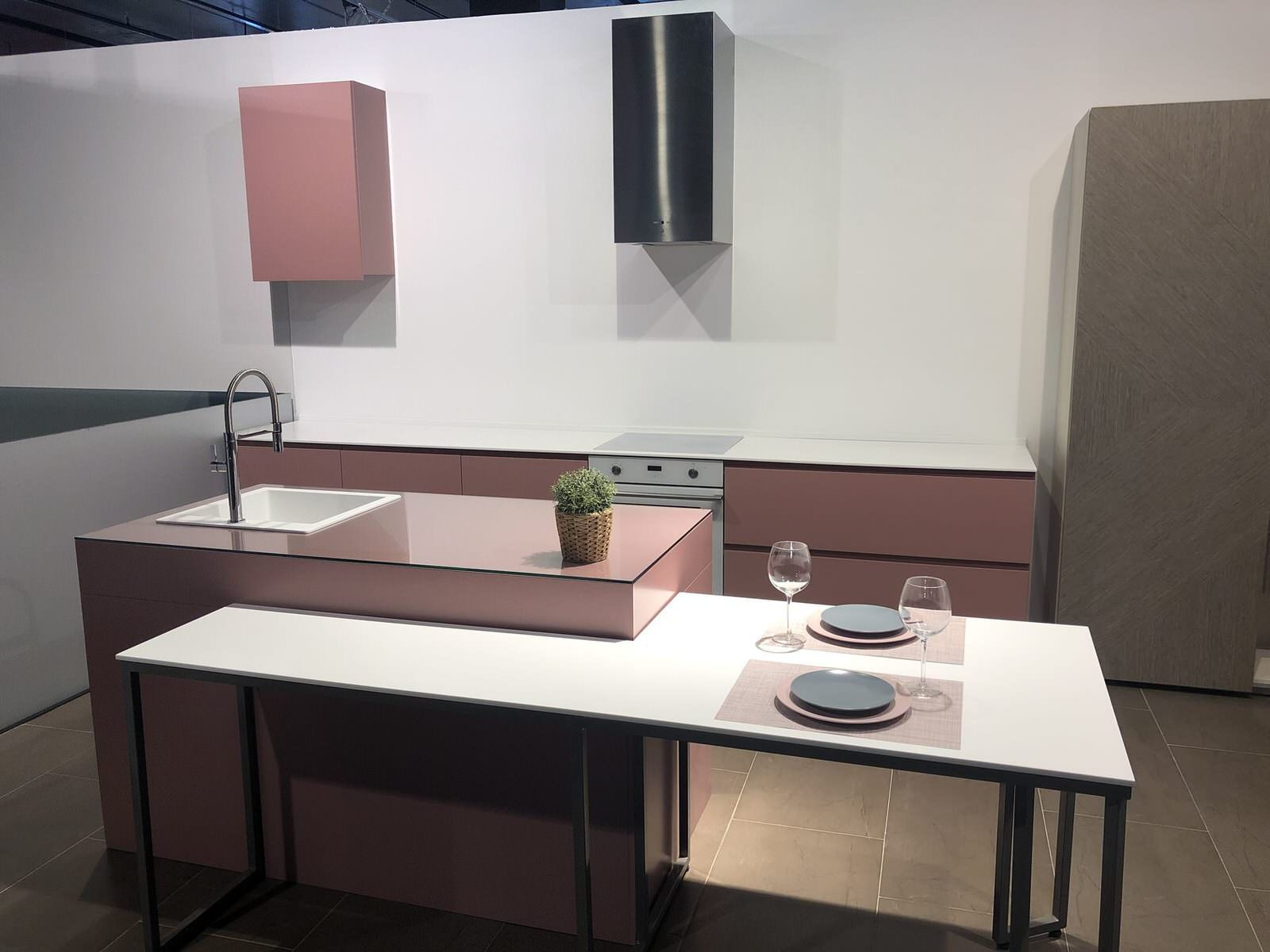 Обложка проекта: Кухня с островом