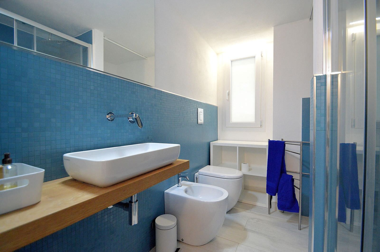 Poisson Blue