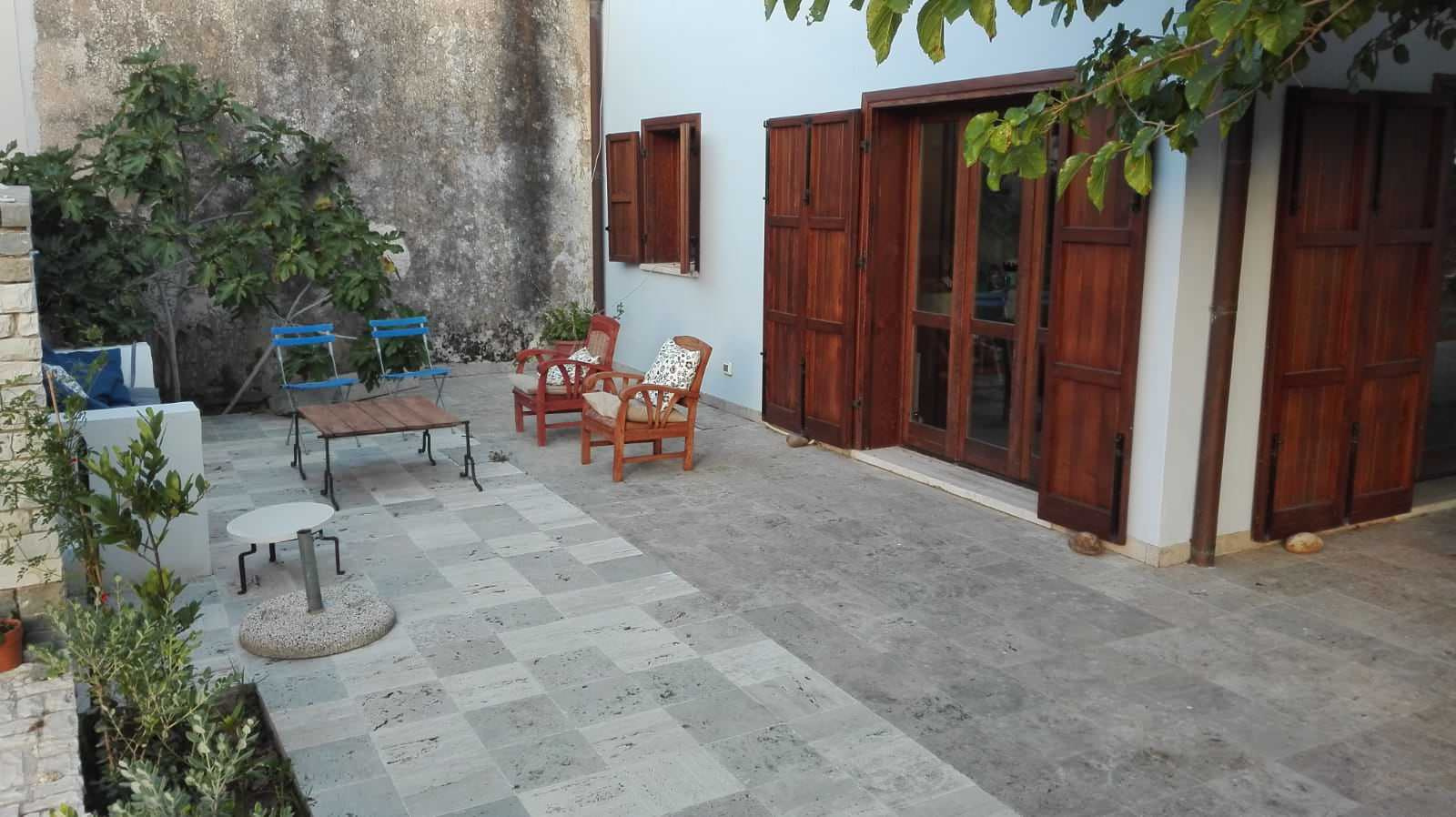 Villa in  Campagna