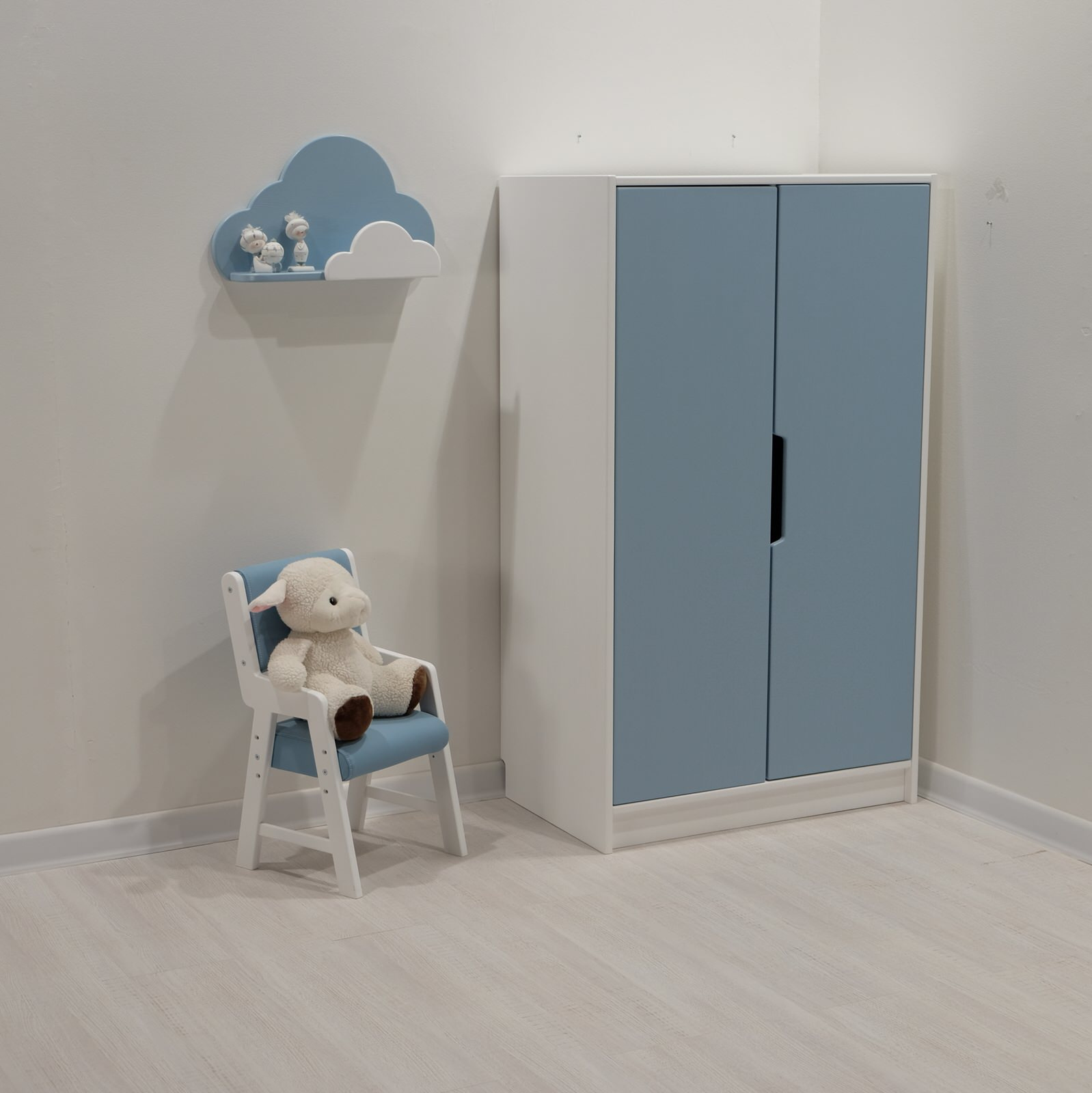 Детский шкаф