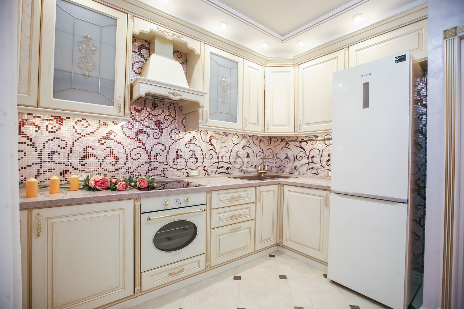 кухня в пастельных оттенках