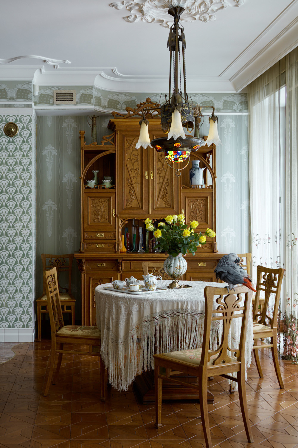 Houzz тур: Таунхаус современной колдуньи [без шуток]