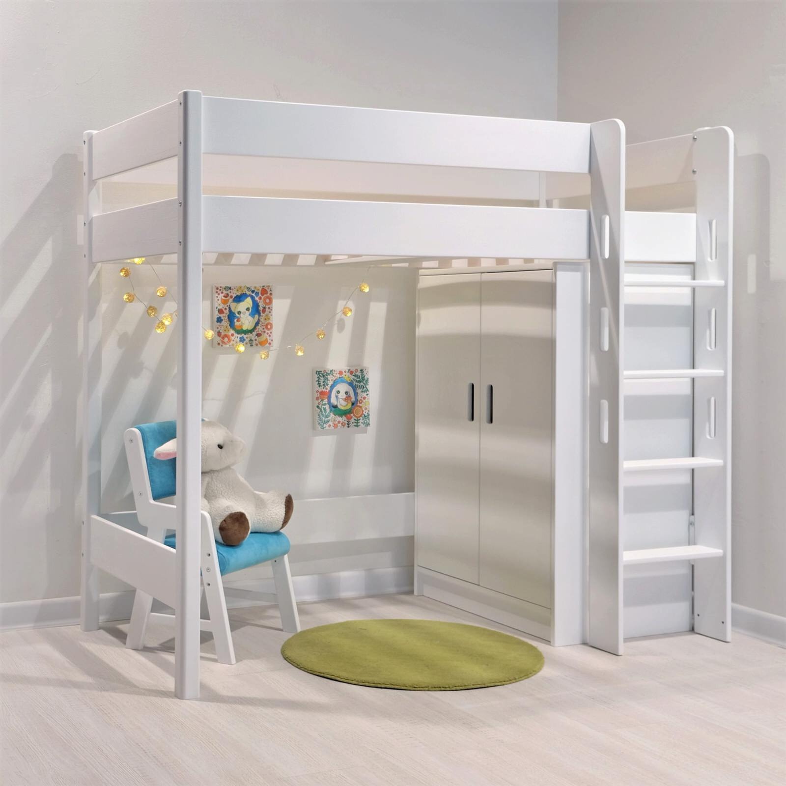 Детские шкафы и стеллажи