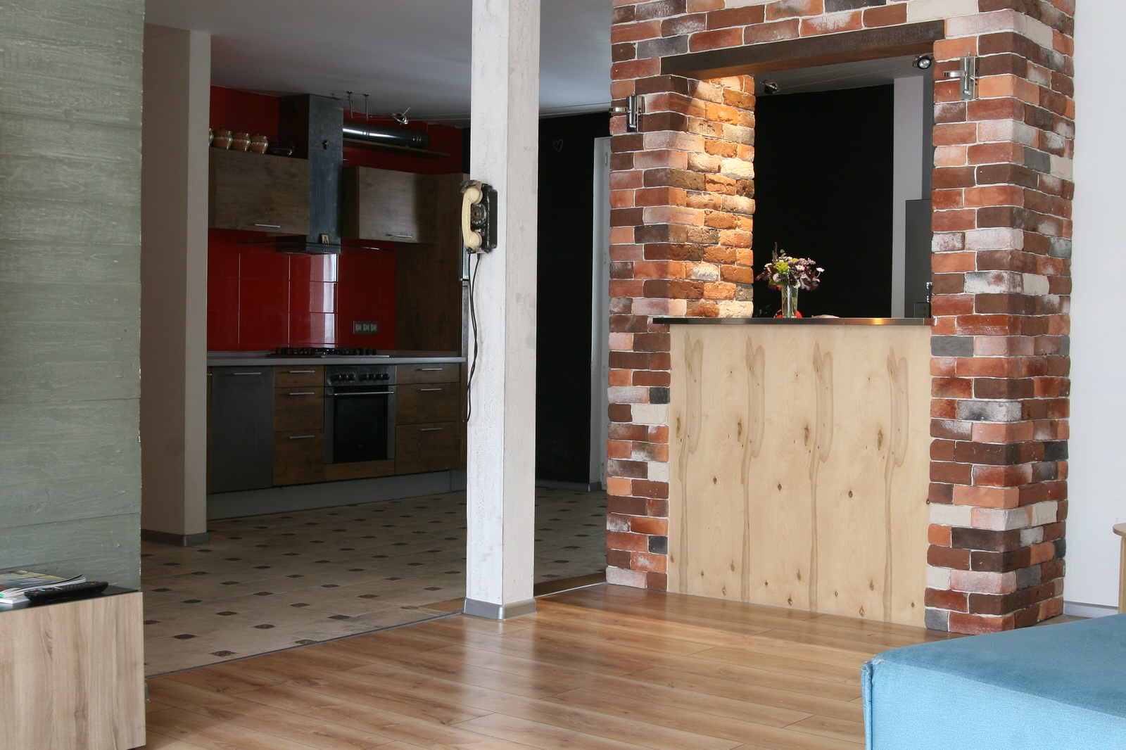 THE LOFT