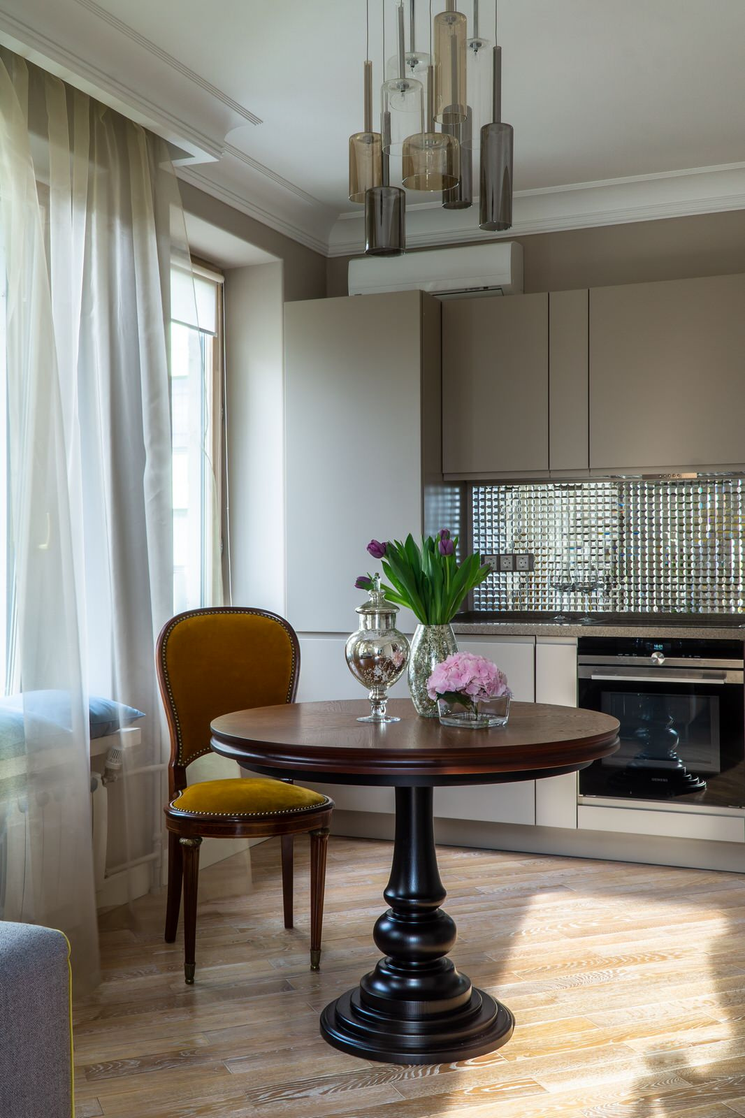 Яркая квартира в Москве