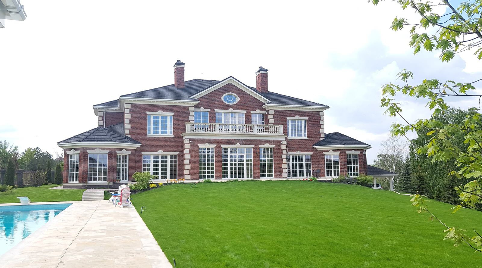 Резиденция в с.Лесники