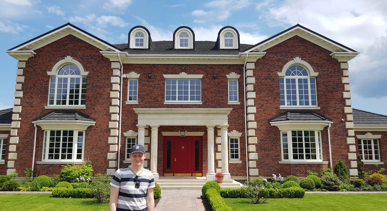 Резиденция в с.Лесники