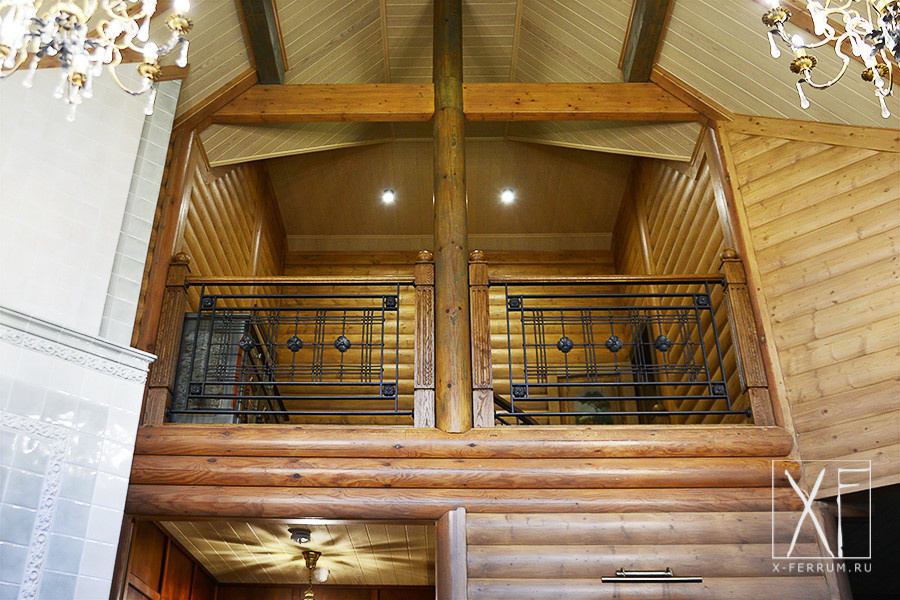 Кованые ограждения и козырьки для частного загородного жилого дома