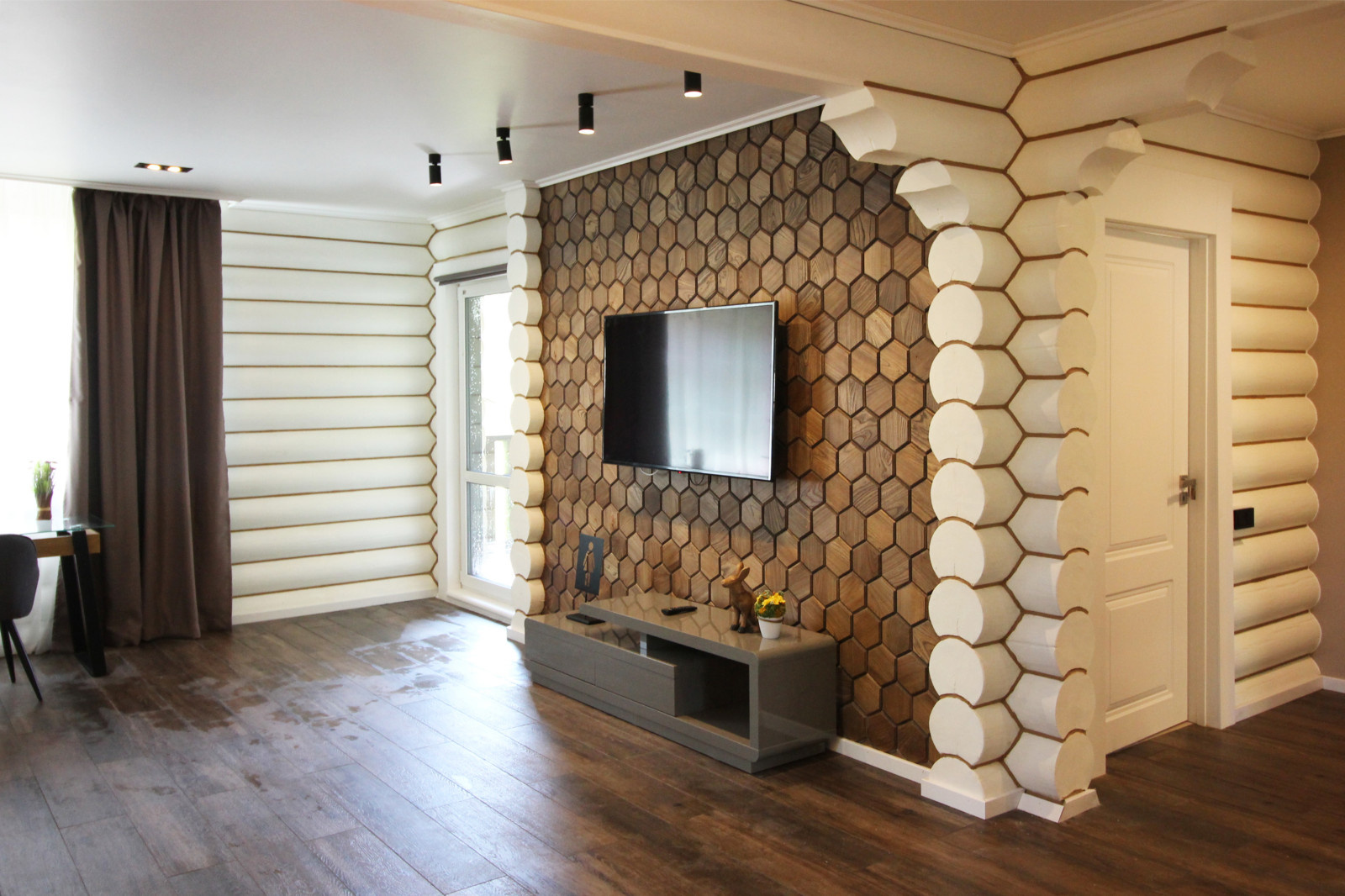 Срубовой коттедж 38 в п.Рощино, Ленинградская обл. Царство-Королевство