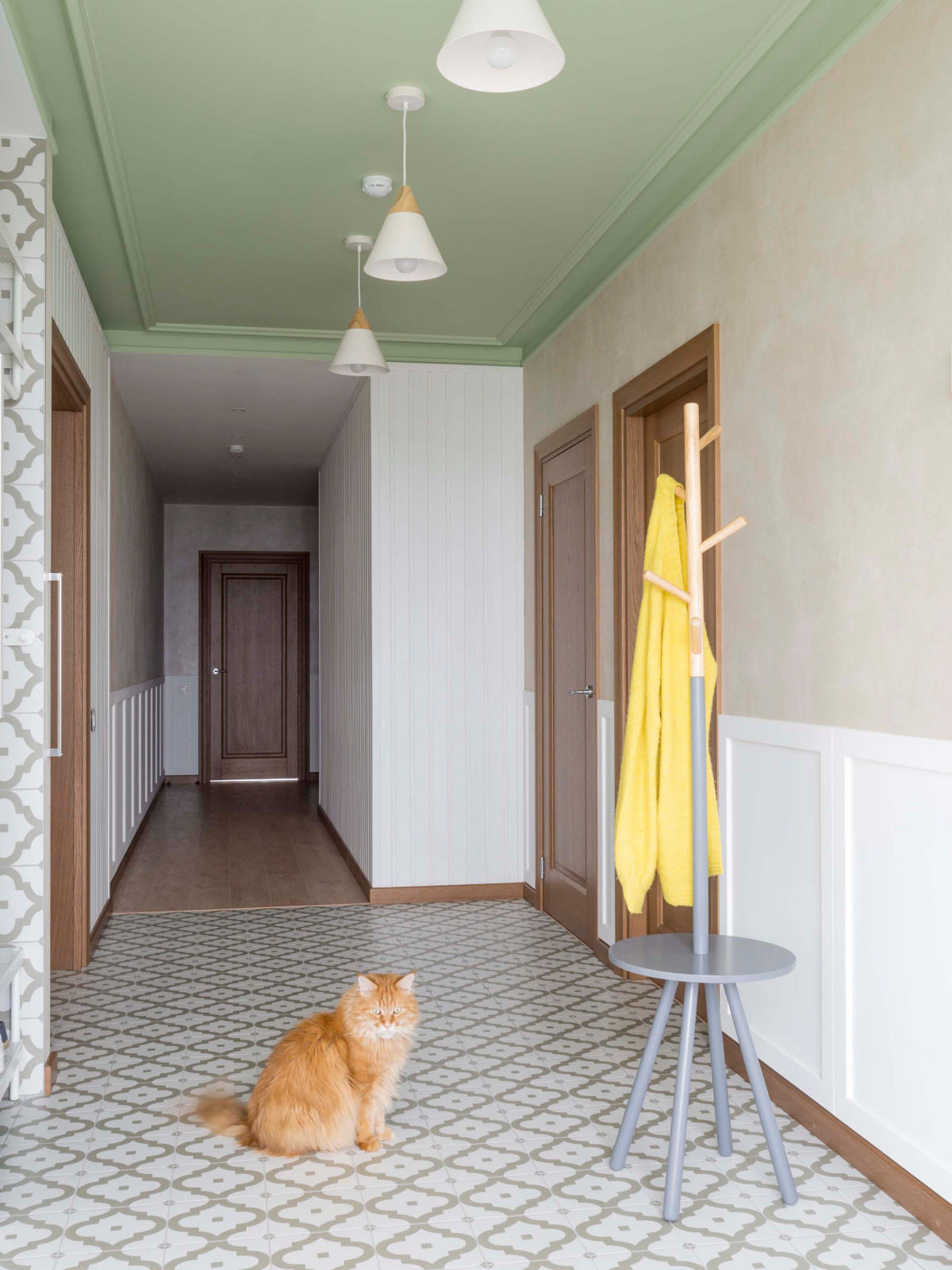 Houzz тур: Квартира в Нижнем Новгороде с яркими потолками