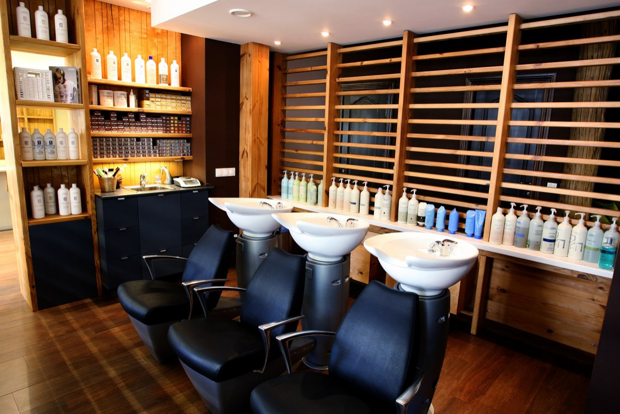 Салон красоты AVEDA