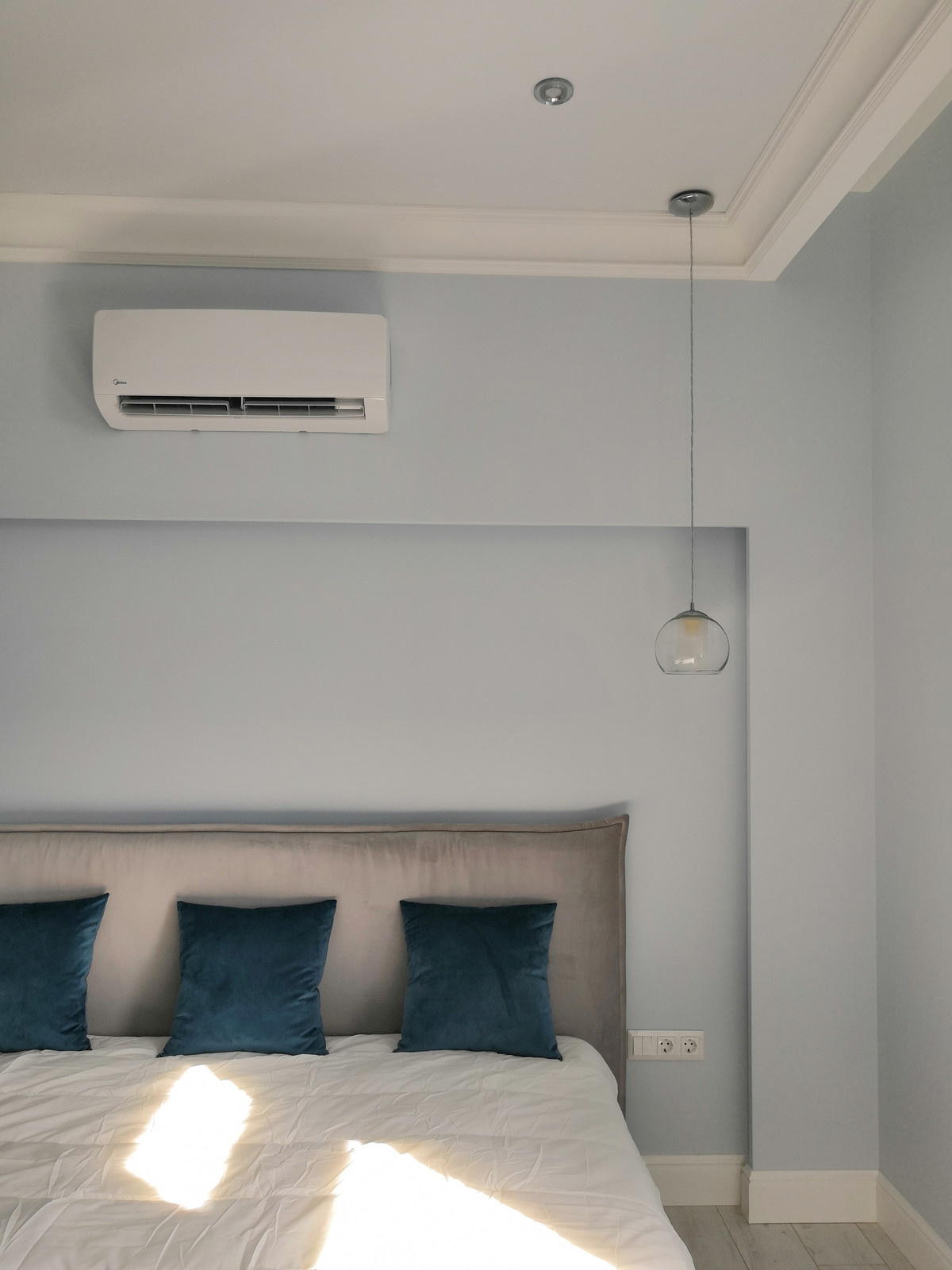 Скандинавский с элементами классики