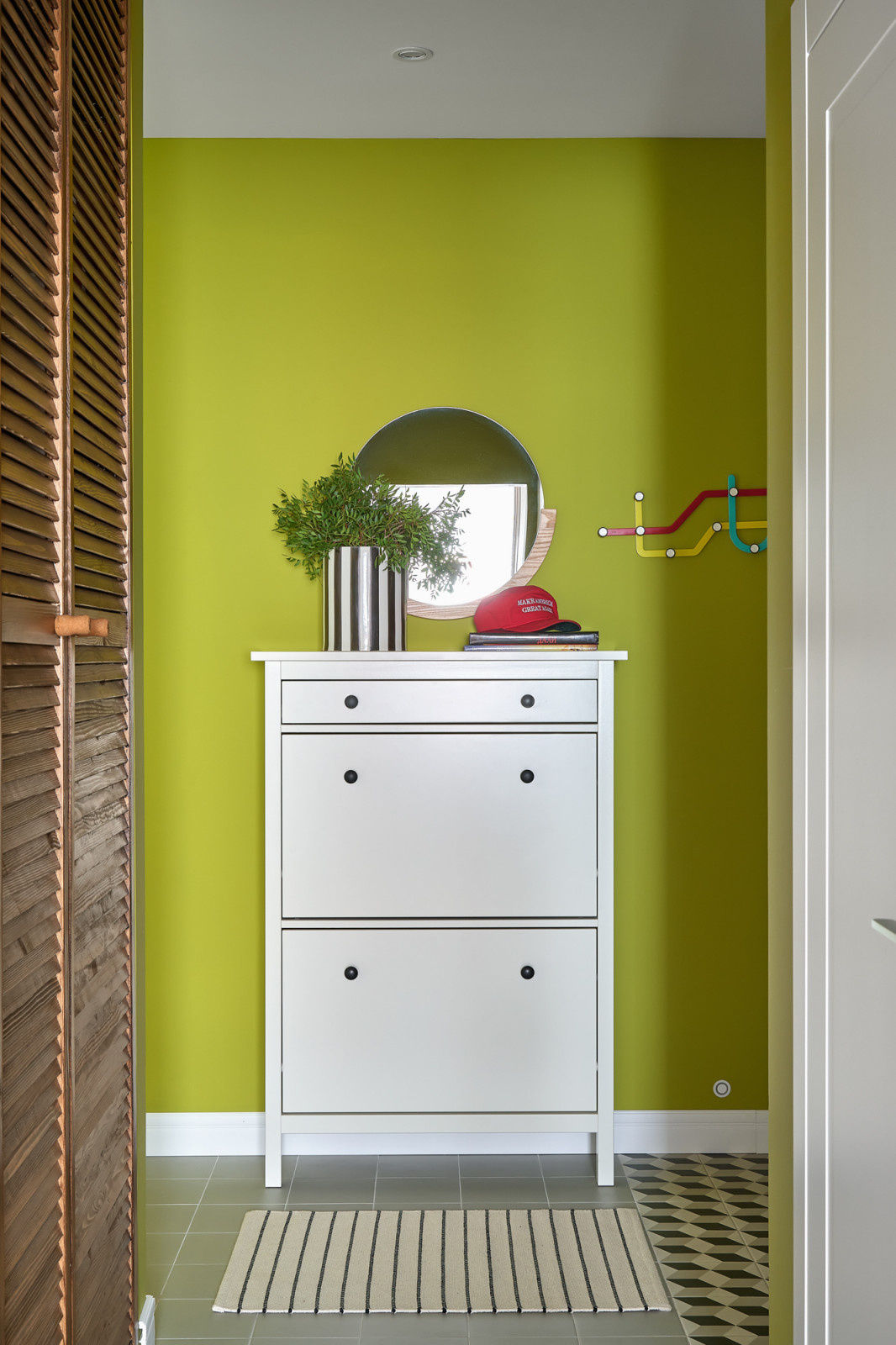 Яркая квартира на Лобачевского