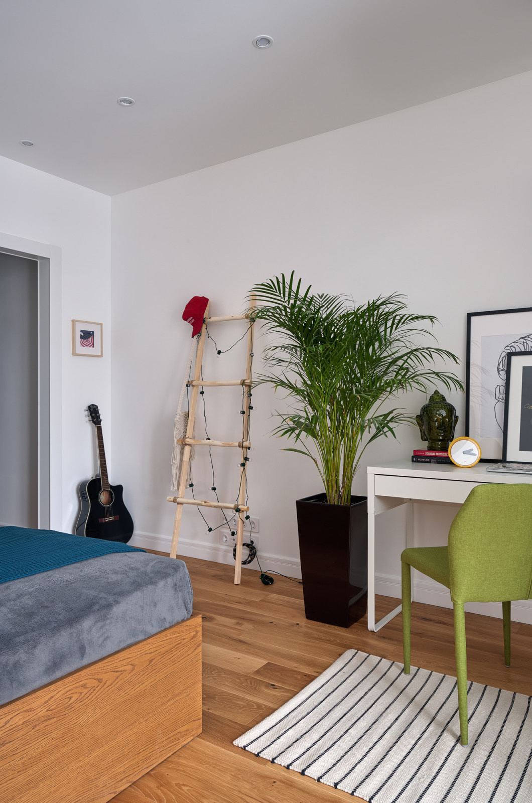 Яркая квартира на Лобачевского