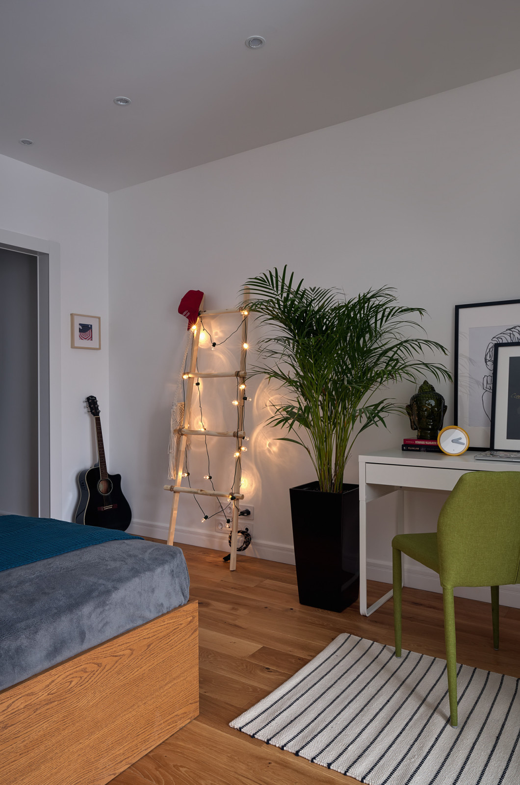 Яркая квартира на Лобачевского