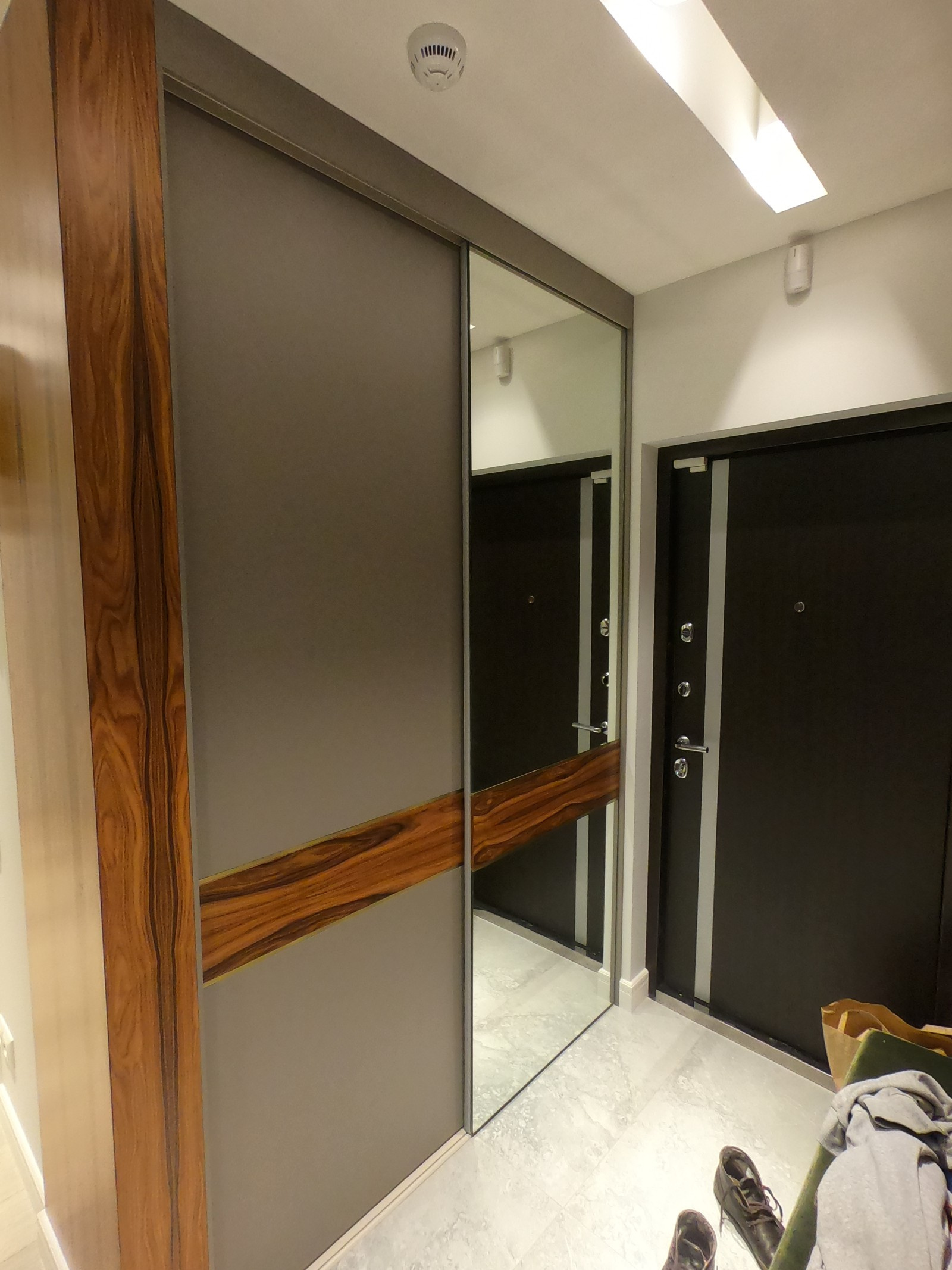 Мебель и стеновые панели в квартиру