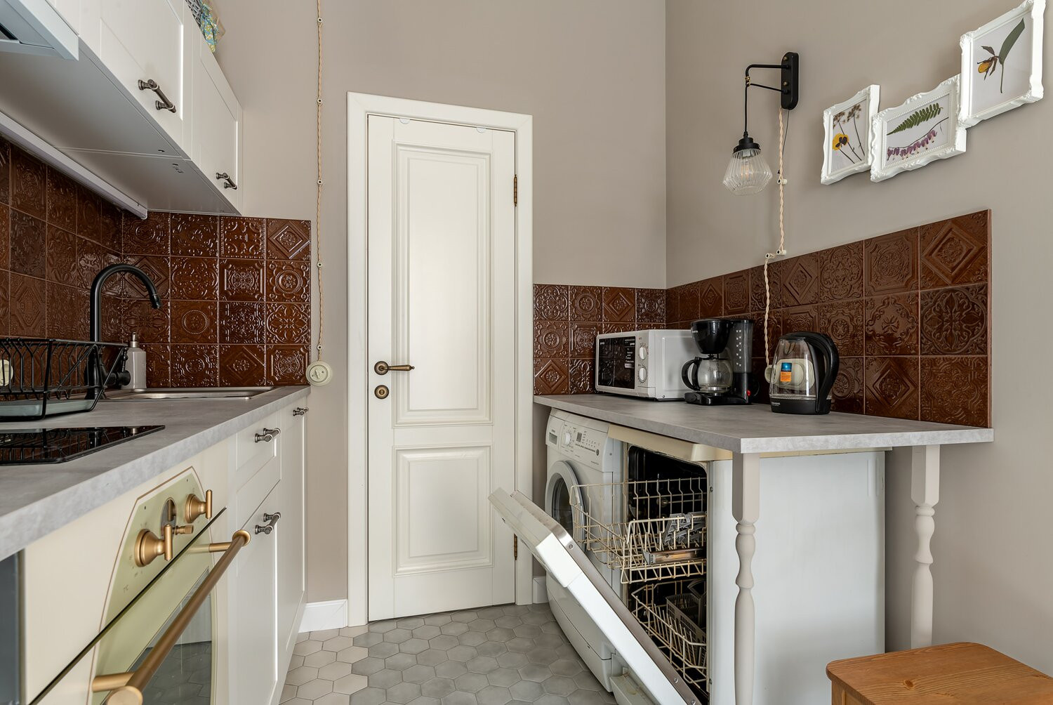 Houzz тур: Образ писательской усадьбы в городской квартире