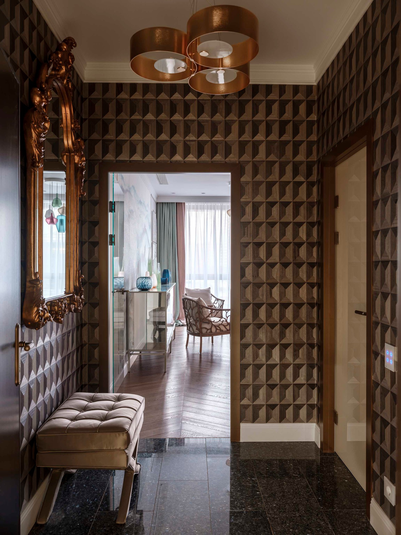 Вопрос: Какие обои выбрать для прихожей и коридора