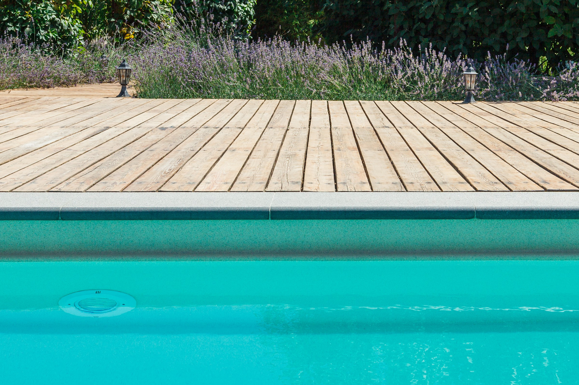 Бассейн.Территория.Частный дом.