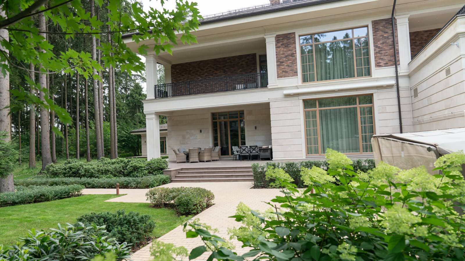 Вилла в стиле Райта. КП "Грибово" 2018 г.