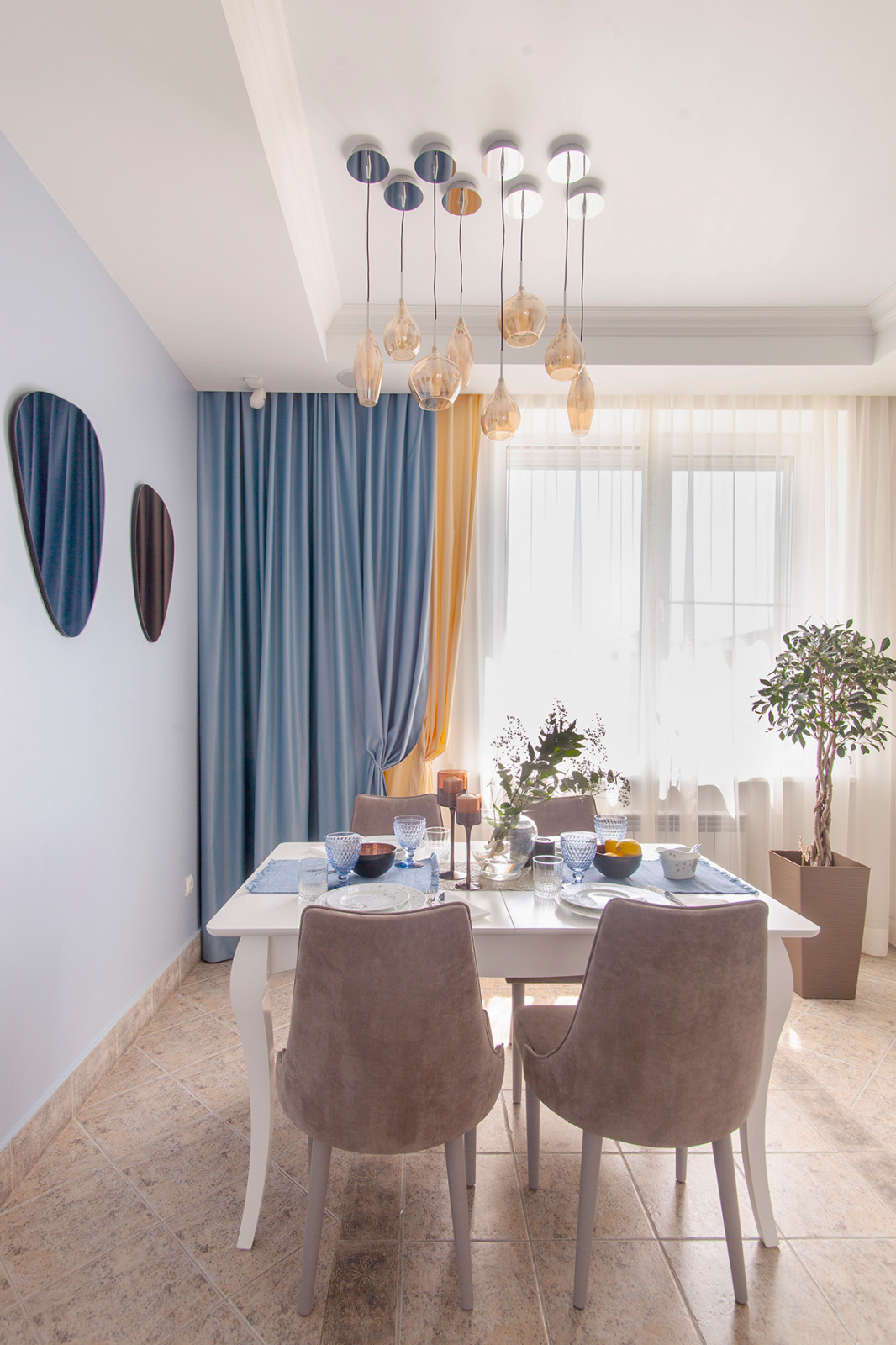 Кухня в голубых тонах