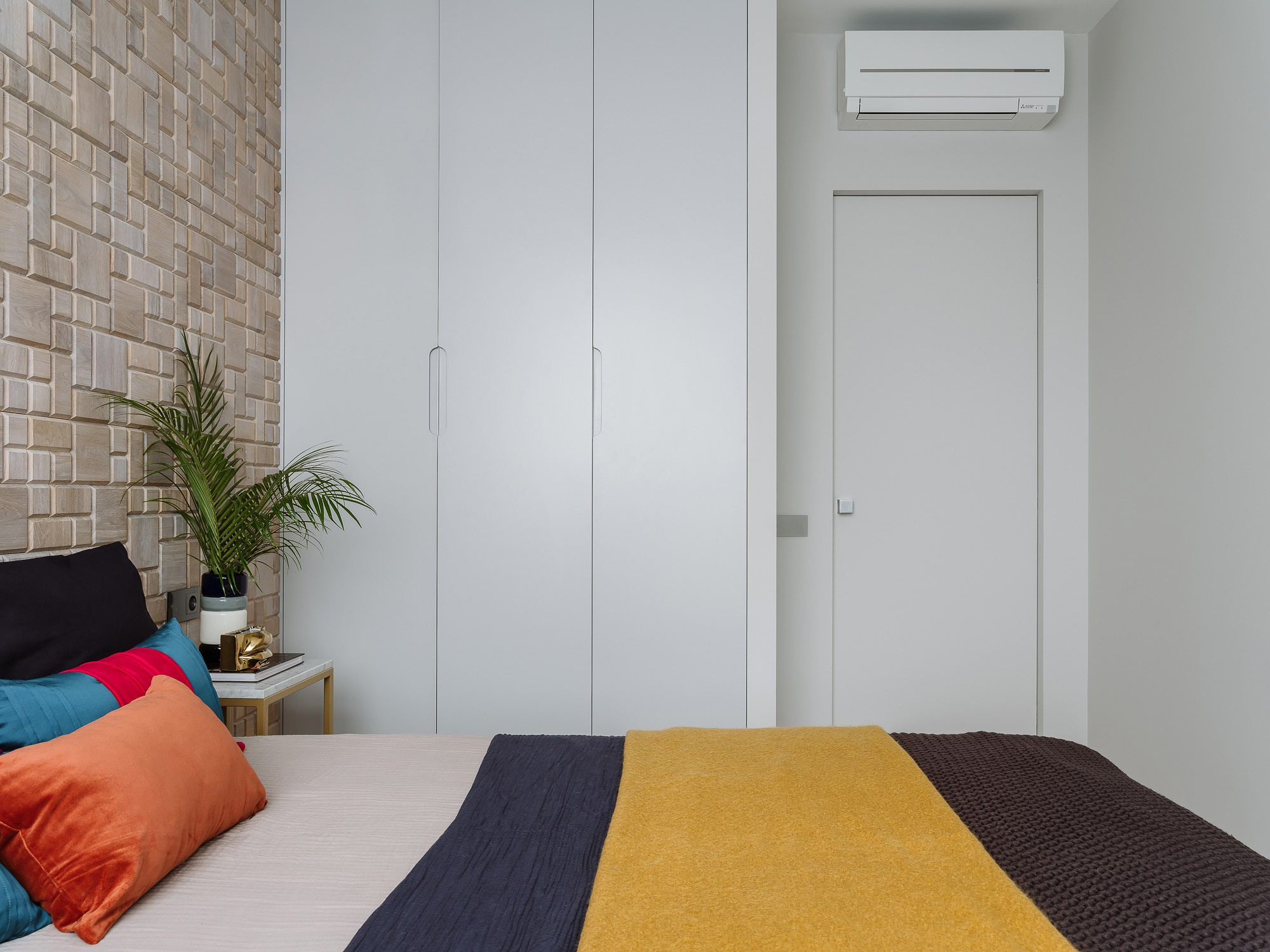 Квартира на Маршала Захарова